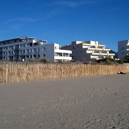 As14629 - P2 Mezzanine Avec Vue Mer Laterale, Dans Une Residence Sur Plage Avec Parking Prive Le Grau-du-Roi Exterior foto